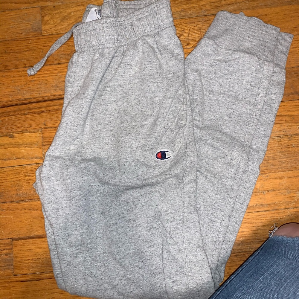 Champion sweatpants size Medium